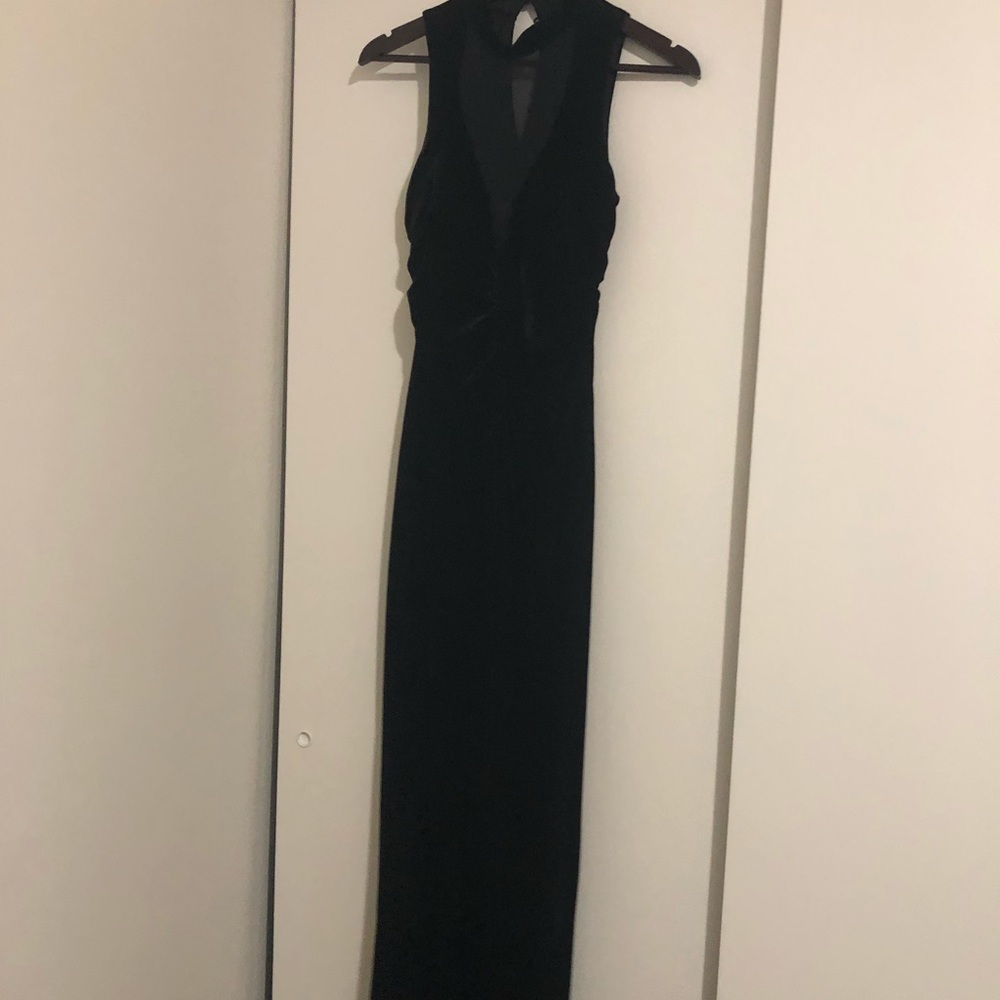 Windsor Velvet Black Dress